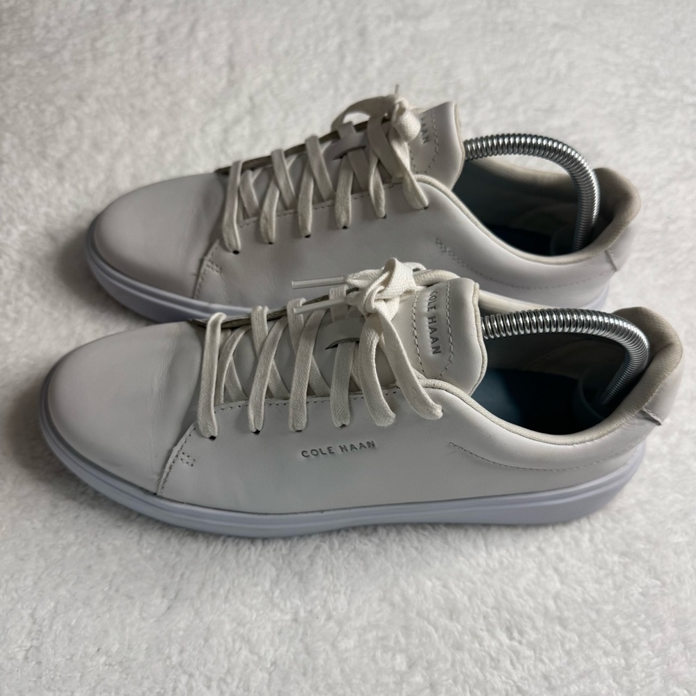 Cole Haan Women's Grand Crosscourt Traveler Shoes 9.5‎ White Classic Sneakers
